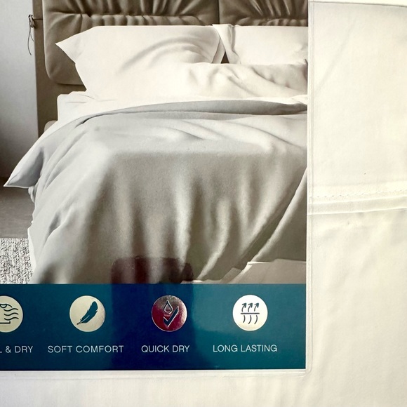 NWT - LUXURY COLLECTION QUEEN SHEET SET - Picture 3 of 7